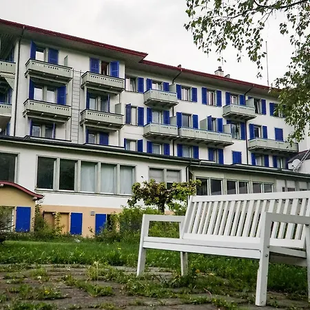 Parkhotel Bellevue 3* Lenk