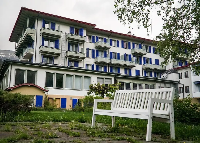 Parkhotel Bellevue Budget 2* Lenk