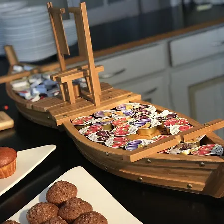 Parkhotel Bellevue Budget レンク